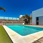 Villa Exclusive In Bahia Del Duque *